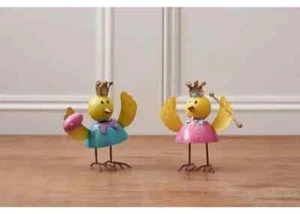 Pollitos de Metal Pintados a Mano con Coronas Decoración de Pascua de Pie 14cm (Juego de 2) - Imagen 1 de 1