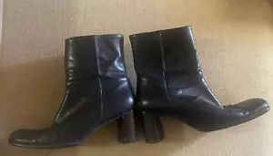 Nine West Vintage Y2K Size 7.5 Black Leather Ankle Boot Square Toe Boho - Picture 1 of 9