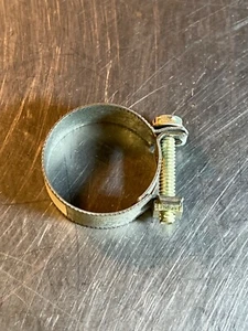 Nuevo NOS Número 9 #9 Wittek Mfg. Abrazadera de manguera térmica Co. Chicago EE. UU. tinte dorado - Imagen 1 de 3