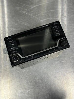 Nissan Versa Note 2014-2017 Am Fm Cd Player Radio Receiver Tested - Image 1 of 4