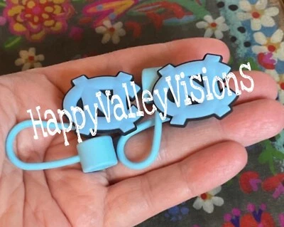2 NUEVOS Toppers de Paja de Silicona para Colegios NORTH CAROLINA Tapa de Paja NCAA Foto 1 de 4