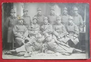 Foto-Postkarte Feldpost Militaria WW1 kuk Offiziere uniform Bajonett um 1916 - Bild 1 von 4