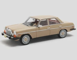 wonderful resin-modelcar 1/43 MERCEDES-BENZ 300D/8 W115 USA 1976 - brownbeige - Picture 1 of 1