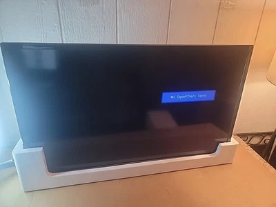 VIEWZ VZ-32CMP PROFESIONAL CCTV MONITOR. - Image 1 of 4