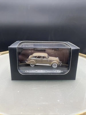 Atlas Masterpiece #87125 1936 Chrysler Airflow Imperial Eight Stone Beige 1/87 - Image 1 of 4