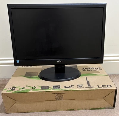 AOC e950Swn 185LM00013 18.5" LED monitor boxed with stand & cables - Image 1 of 4