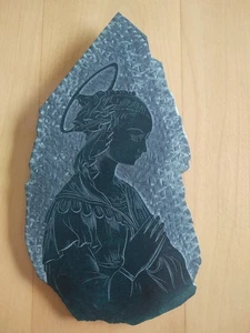 Religiöse Wanddekoration Schiefer Maria geschnitzt hängend 8-1/2" christlich schön  - Bild 1 von 3