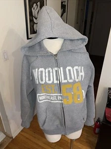 Woodloch Pines EST 58 Nordosten PA Hoodie mit Reißverschluss grau Unisex S/M - Bild 1 von 14