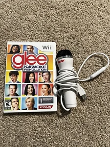 Glee Karaoke Revolution (Nintendo Wii, 2010) Complete With Microphone - Picture 1 of 4