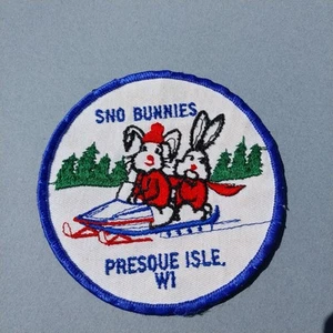 Patch 4" Sno Bunnies Presque Isle Wisconsin WI Snowmobile Club - Foto 1 di 2