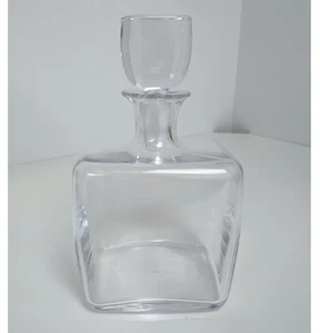 WILLIAMS SONOMA Signature Reserve Spirits Alcohol Lead Free Blown Glass Decanter - Picture 1 of 10
