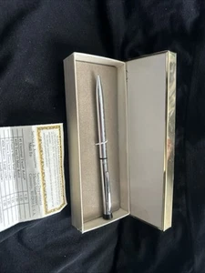 Vintage Garland Pen Bubble Top Advertising Richard Cummings - Picture 1 of 7