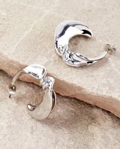 Urban Outfitters Silence + Noise Twist Hoop Silver £15 - Picture 1 of 4
