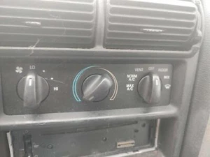 1998 FORD MUSTANG Heater A/c Control - Picture 1 of 1