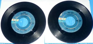 Ventures Walk Don't Run & Cruel Sea; Rap City Slaughter on Tenth Avenue 2X45 - Picture 1 of 2