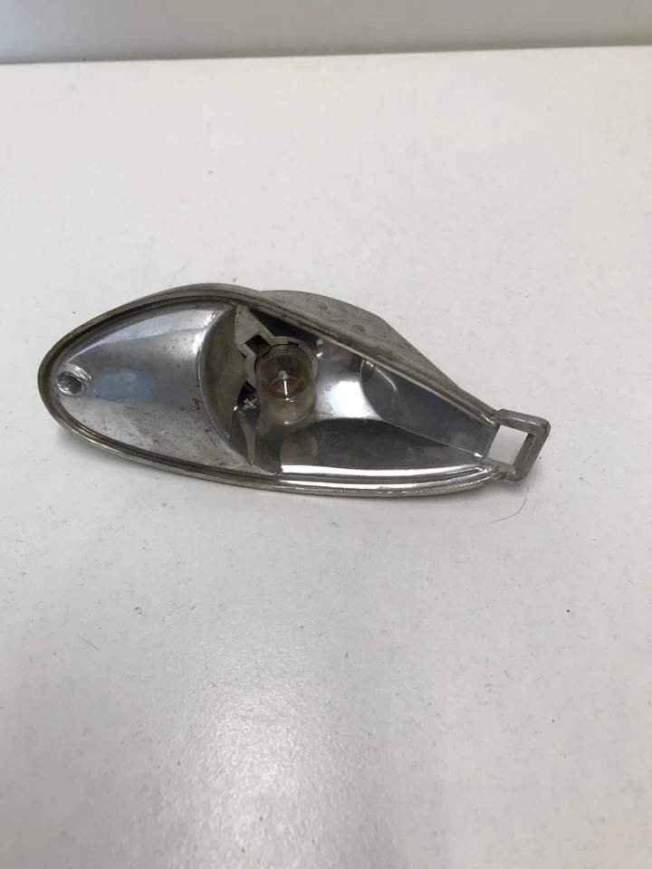 GEMMA FRECCIA POSTERIORE DESTRA SCOOTER PIAGGIO NRG MC2 MC3 - Immagine 1 di 1