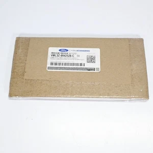 OEM FORD 2022-2025 F-150 Tailgate Nameplate Lettering PLATINUM VML3Z-9942528-C - Picture 1 of 2