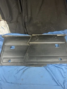 We Believe 1960’s Chevy Corvairdoor Panels Set Of 2 Chevrolet - Bild 1 von 6