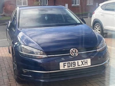 2019 Volkswagen Golf 1.6 TDI Match Hatchback 5dr Diesel DSG Auto Euro 6 (s/s) (1 - Image 1 of 4
