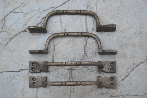Vintage Victorian Cast Brass Handles Door Knobs and Pulls Gate Handle 4 pcs Cover