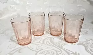 Anchor Hocking Pink Pillar Optic 4" Flachboden Becher 4er Set MCM - Bild 1 von 6