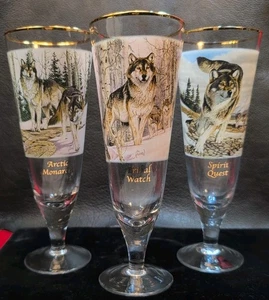 Juego de 3 gafas Bradford Exchange Pilsner Souls of the Wild Wolves Al Agnew 8,5 - Imagen 1 de 12