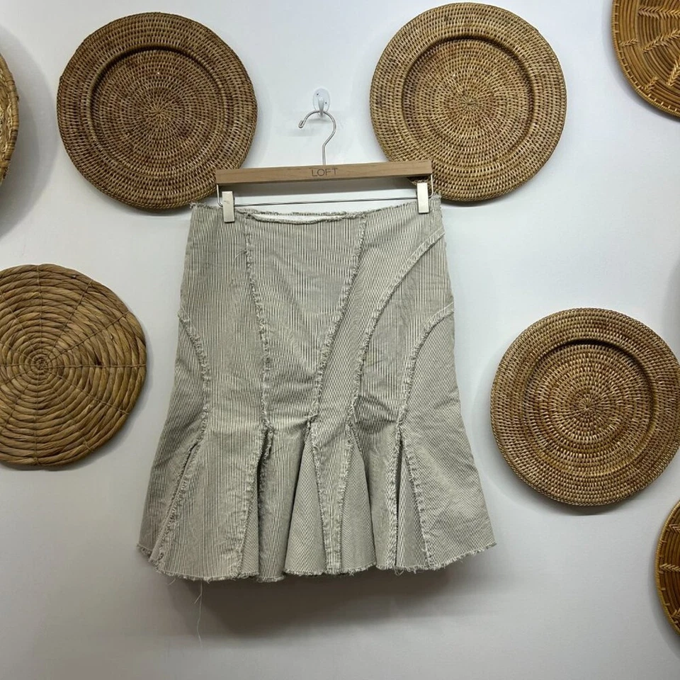 Vintage Y2K 2000s Poleci Gray White Striped Raw Edge Flare Skirt 6 - Image 1 of 4