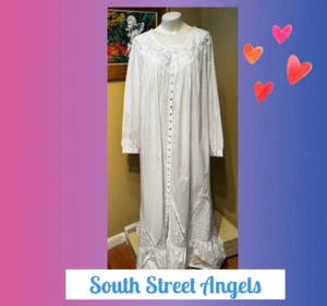EILEEN WEST ~ WHITE ~ COTTON LAWN LONG SLEEVE ROBE OR GOWN ~ SIZE LARGE - Picture 1 of 10
