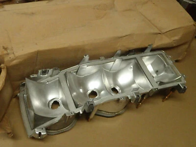 NOS 1979 BUICK LESABRE CARCASA LÁMPARA TRASERA RH LIMITED 5970596 BN BP 79 GM   Foto 1 de 4