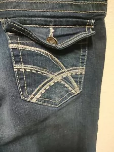 Pantalones de mezclilla elásticos Rue 21 ***TALLA 0*** Bootcut azul *Crebilla rota - Imagen 1 de 5