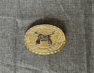 Vintage Western Belt Buckle Brass Oval Crossed Pistols Cowboy Rodeo Style - Picture 1 of 6
