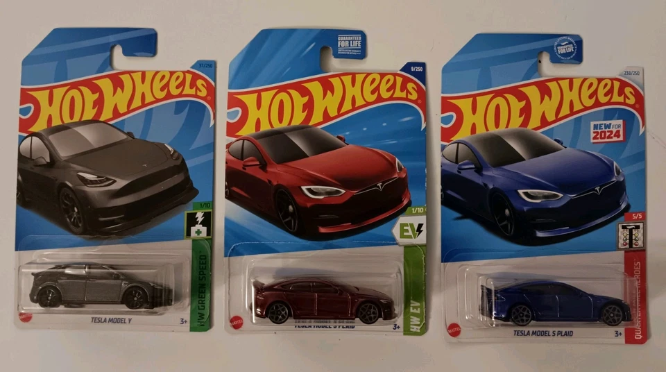 Lot of 3 Hot Wheels (2024) Tesla HW EV Tesla Model S Plaid Red & White & Black - Image 1 of 2