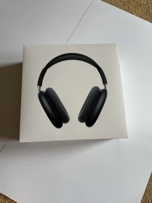 Apple AirPods Max MWW43AM/A A3184 Wireless Over-Ear Headphones Midnight - Image 1 of 4