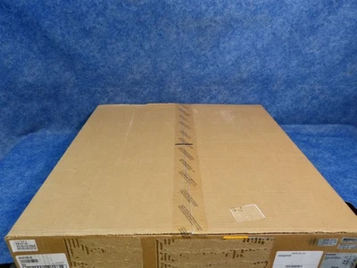 Micrófono de matriz de techo microflex Shure MXA910W-US Dante POE 24" techo abatible Foto 1 de 4