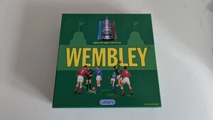 WEMBLEY BRETTSPIEL CAPTURE THE MAGIC OF THE FA CUP GIBSON FOOTBALL KOMPLETT SEHR GUTER ZUSTAND - Bild 1 von 5