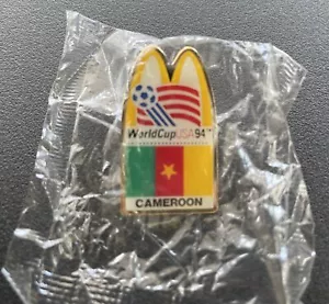1994 USA Fußball-Weltmeisterschaft Gedenk McDonalds Bogennadel - Kamerun 176841 - Bild 1 von 2