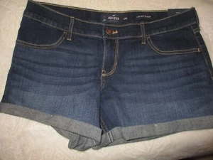 Hollister ~ pantaloncino jeans donna ~ taglia 9 ~ corto midi vita bassa ~ con etichette - Foto 1 di 8