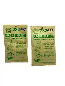 Cajas de engranajes de tiro Kadee #232 escala Ho cajas de engranajes de tiro y tapas lote de dos - Imagen 1 de 3