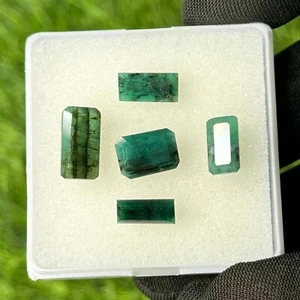 AAA-Qualität natürlicher grüner Smaragd 16 kt Smaragdschliff Mix Form lose Edelstein Posten - Bild 1 von 7