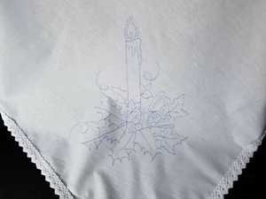 Tablecloth printed Christmas Candle to embroider with cotton lace edge CSO114 - Picture 1 of 2