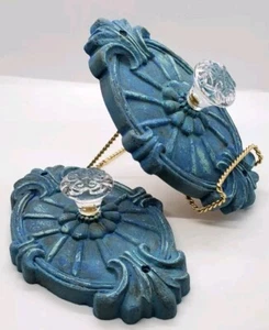 Set Of 2 Resin Ornate Wall Plaques w/ Clear Glass Pull Knob Towel Hook 7½" - Picture 1 of 5