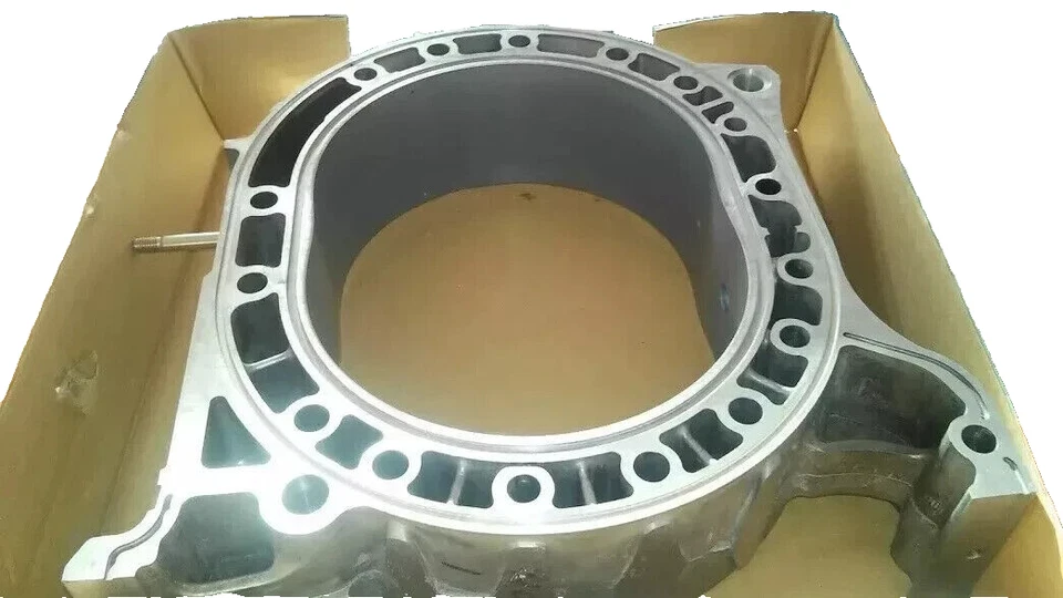 Mazda Genuine SE3P Rotor Housing for 2009-2011 RX-8 OEM N3R1-10-B10 - Image 1 of 1