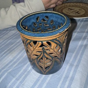 Susan Brown Freeman Signed Art Studio Pottery Blue Brown Incised Reticulated 5” - Picture 1 of 4