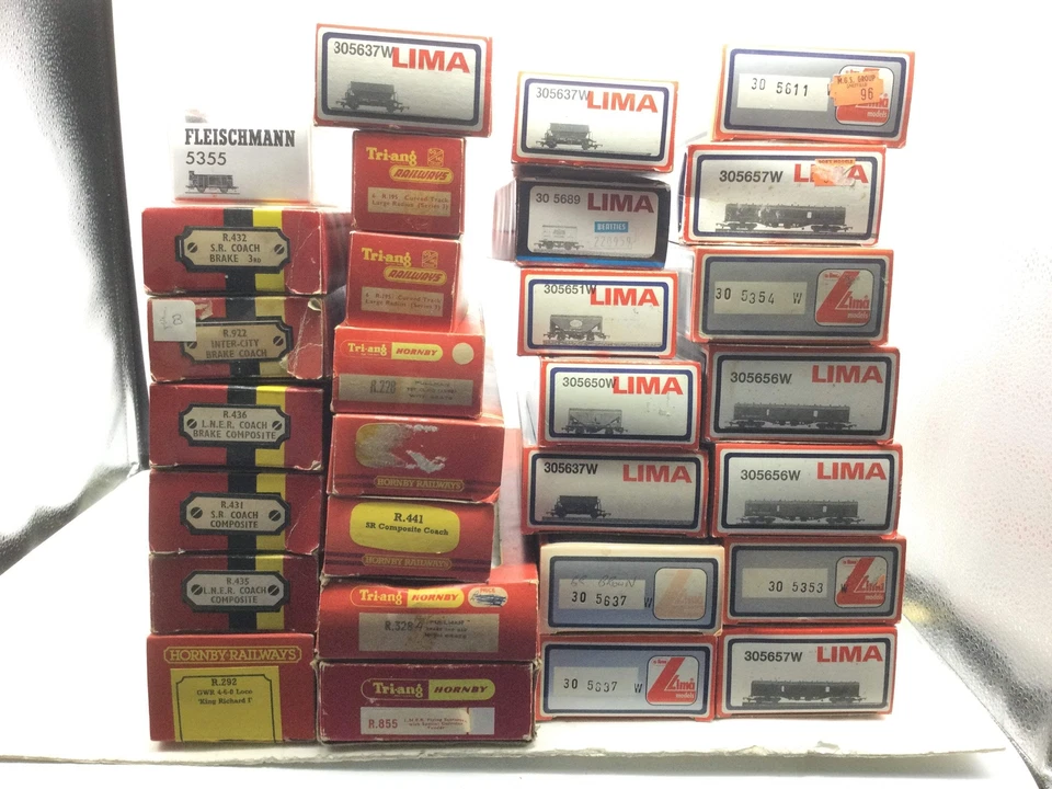 Job Lot of Hornby/Other OO Gauge Empty Boxes (L1) - Image 1 of 1