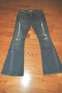 NEW!! AUTH Womens TRUE RELIGION Distressed Look Blue Jeans Size 28 - Picture 1 of 3