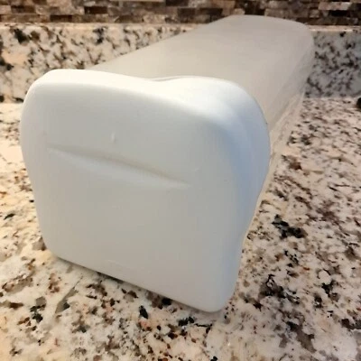 Rubbermaid Servin' Saver 380 Bread keeper Container white lid 380A 380C serving - Image 1 of 4