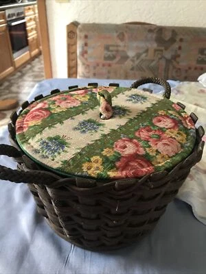 Altes Nähkörbchen Korb Nähkorb Holz Stoff geflochten Rund Henkel - Bild 1 von 4