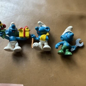 bin 3 X Smurf 270 - Picture 1 of 16