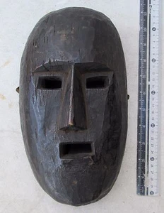 Maschera esorcismo sciamano SPLENDIDAMENTE INTAGLIATA Vecchio albero Tharu Bodhi legno - Foto 1 di 2