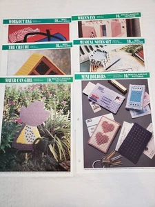 (J5) 1993 Annie's Attic Plastic Canvas Pattern Miscellaneous Patterns Lot of 6 - Picture 1 of 10